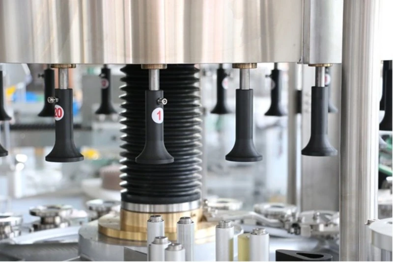 Square Bottle Self Adhesive Labeling Machine